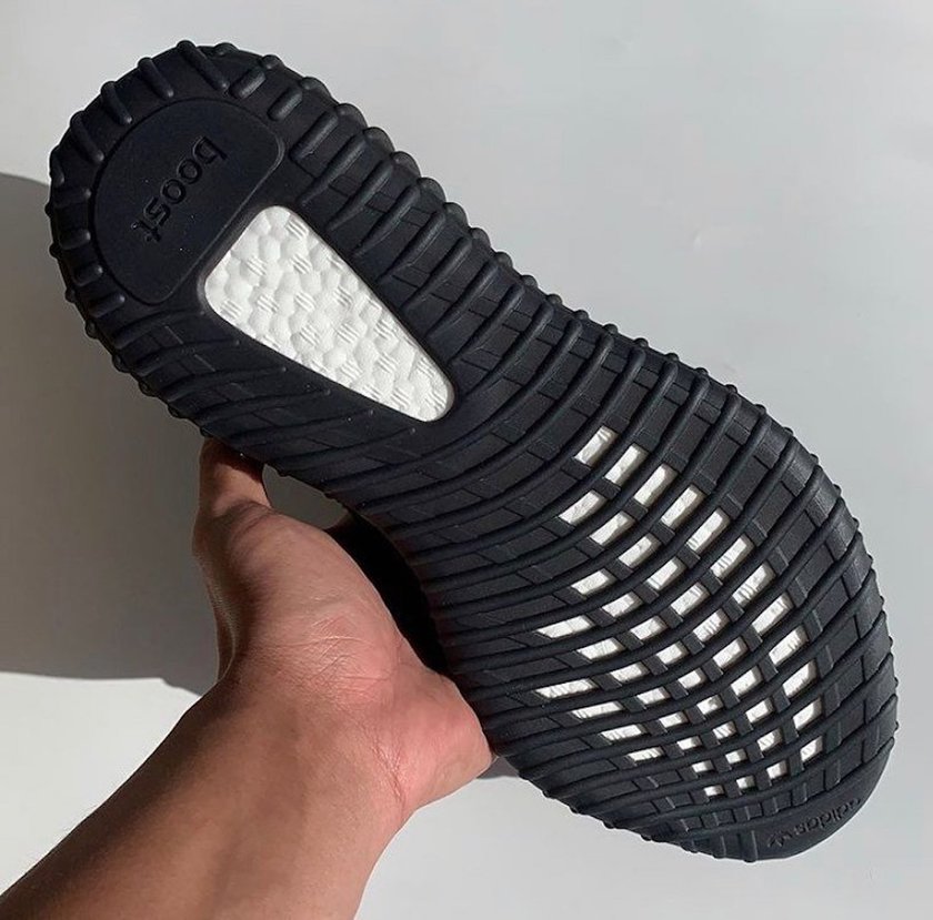 adidas Yeezy Boost 350 V2 Bred 2020 Restock