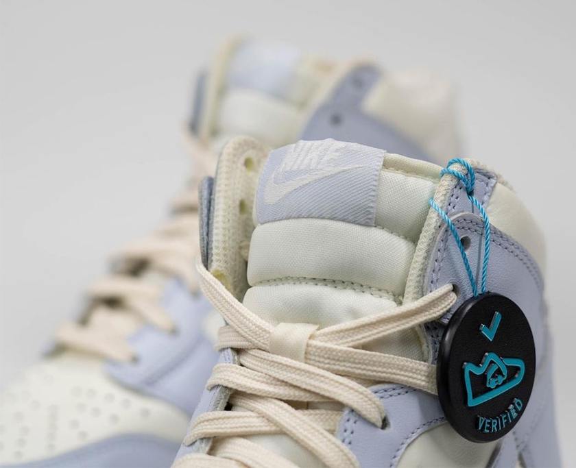 女åNike Dunk High Footballç°è²DD1869-102åå:registered:æ¥æ