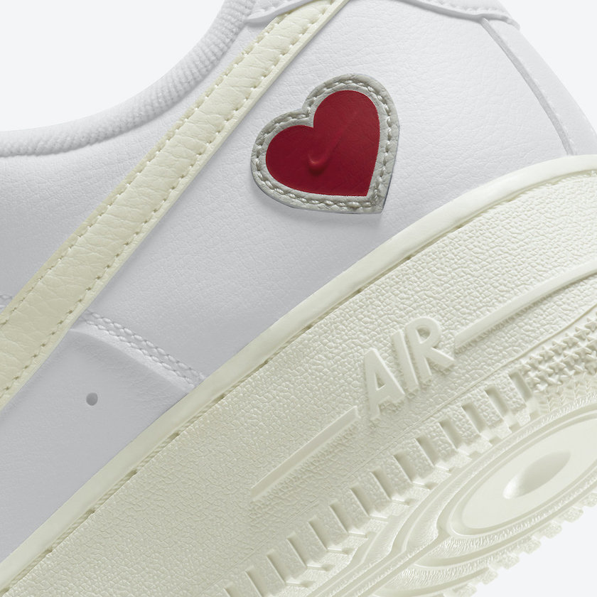 Nike Air Force 1 Valentines Day DD7117-100åå:registered:æ¥æ