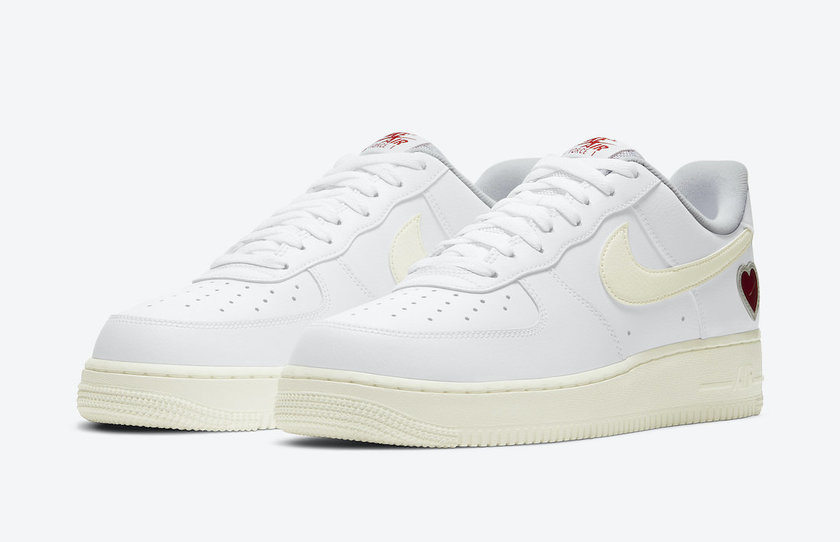 Nike Air Force 1 Valentines Day DD7117-100åå:registered:æ¥æ