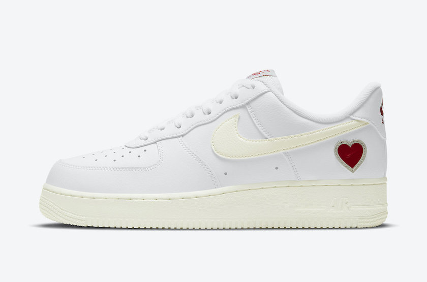 Nike Air Force 1 Valentines Day DD7117-100åå:registered:æ¥æ
