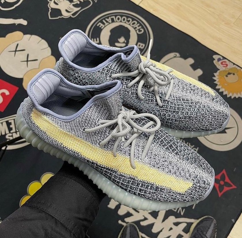 adidas Yeezy Boost 350 V2 Ash Blue