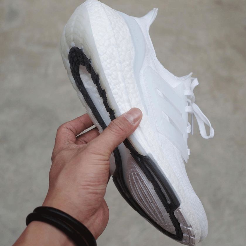 adidas Ultra Boost 2021 Triple Whiteåå:registered:æ¥æ