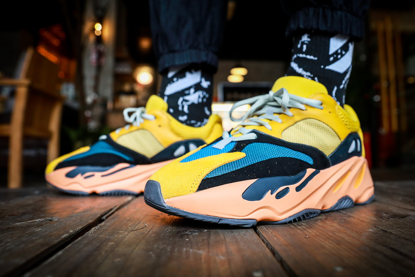 adidas Yeezy Boost 700 Sunåå:registered:æ¥æå:registered:ä»·