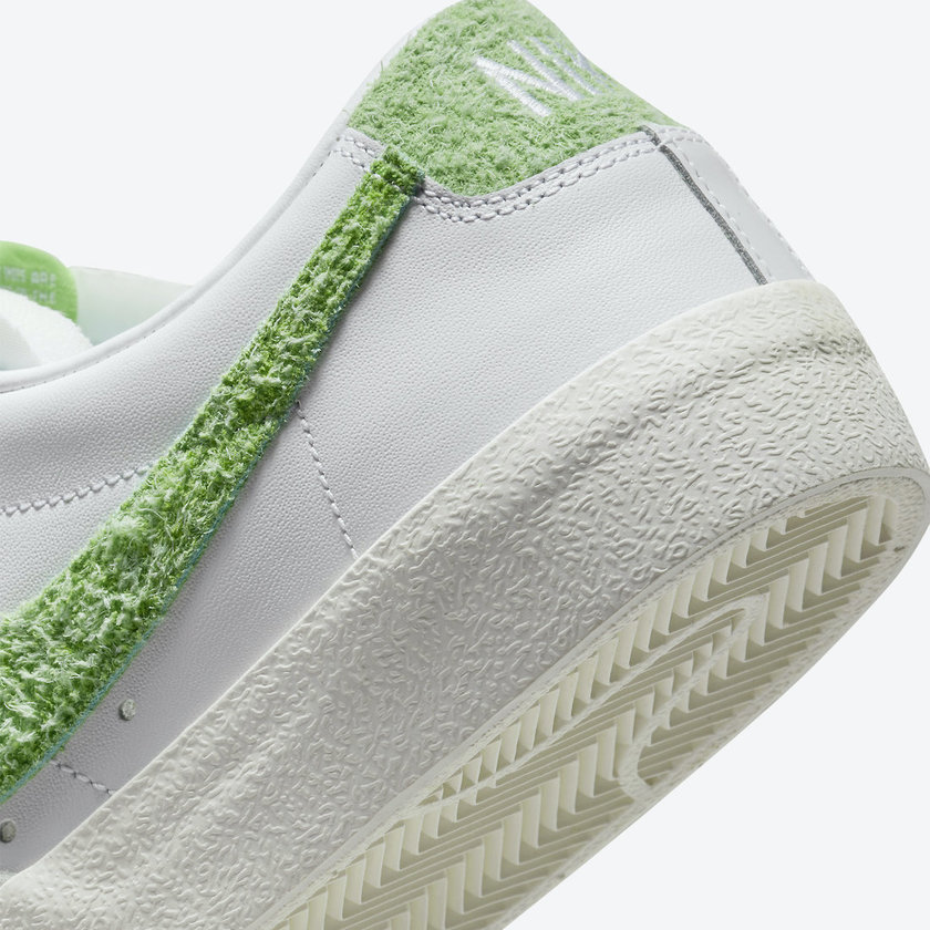 Nike Blazer Low Soccer DJ6193-100åå:registered:æ¥æ