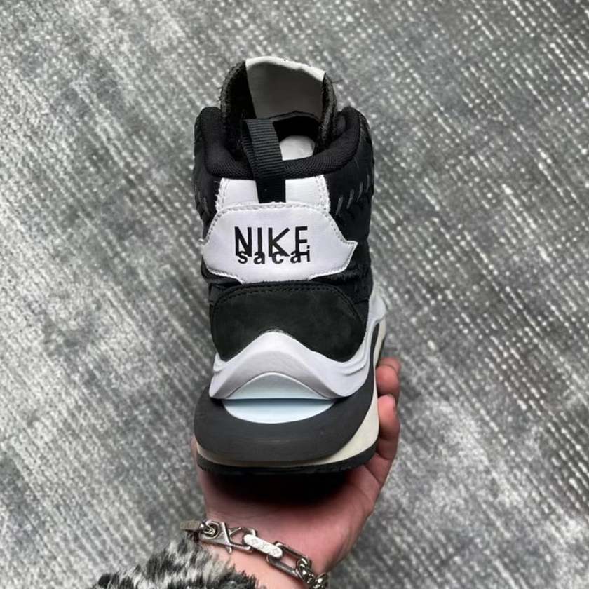 sacai,Nike,Jean Paul Gaultier  熟悉的唐老鸭后跟!sacai x Nike 三方联名最新实物曝光!