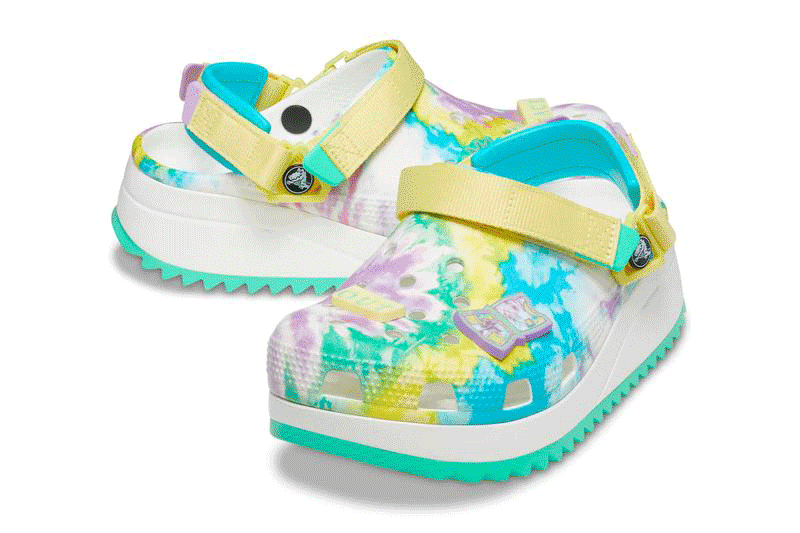 Crocs,Classic Hiker,Peace Out  罕见扎染配色!夏天还得穿这样的鞋!凉快又舒服!
