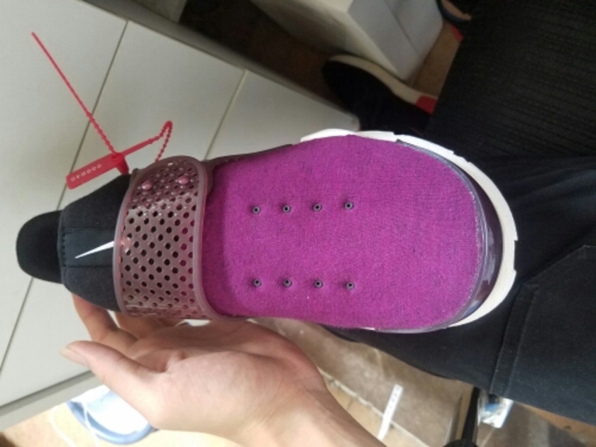 834669-501+Nike sock dart tech fleece紫色羊
