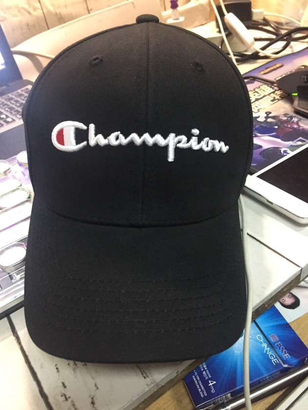 champion的帽子