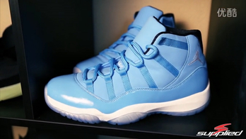 抢先预览Air Jordan 11 “Pantone”实物