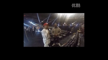 Kanye West 率先演绎 adidas Yeezy 750 Boost