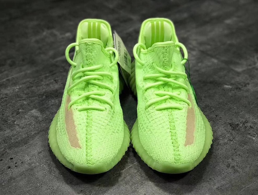 全新夜光版本 yeezy 350 v2 首次亮相 | 當客|球鞋資訊|跑鞋資訊|運動