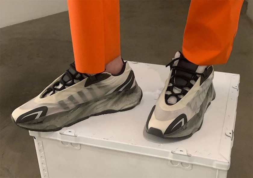 adidas yeezy boost 700 mnvn bone0205070200:registered